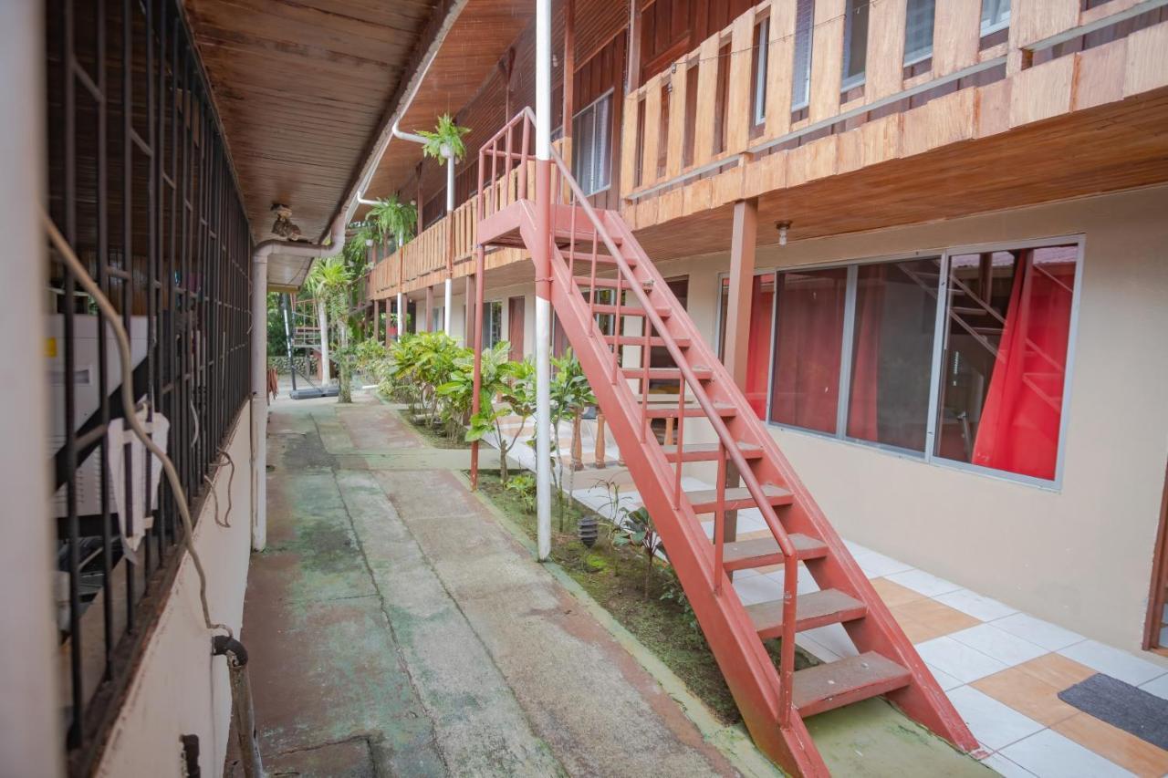 Rio Danta Hostel La Fortuna Eksteriør bilde