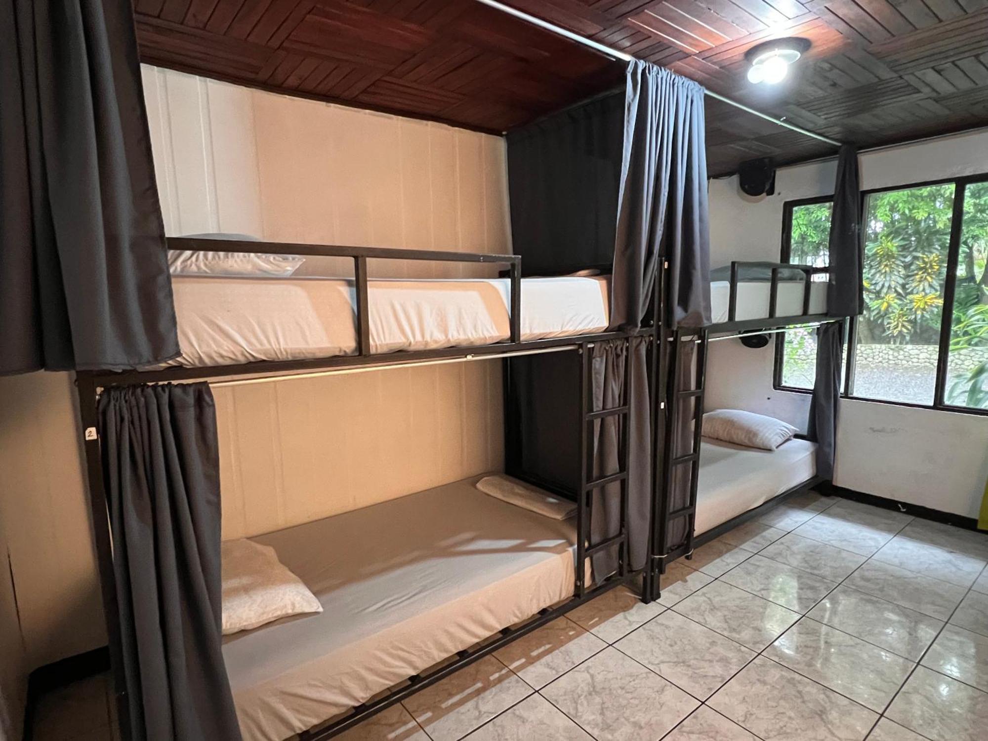 Rio Danta Hostel La Fortuna Eksteriør bilde