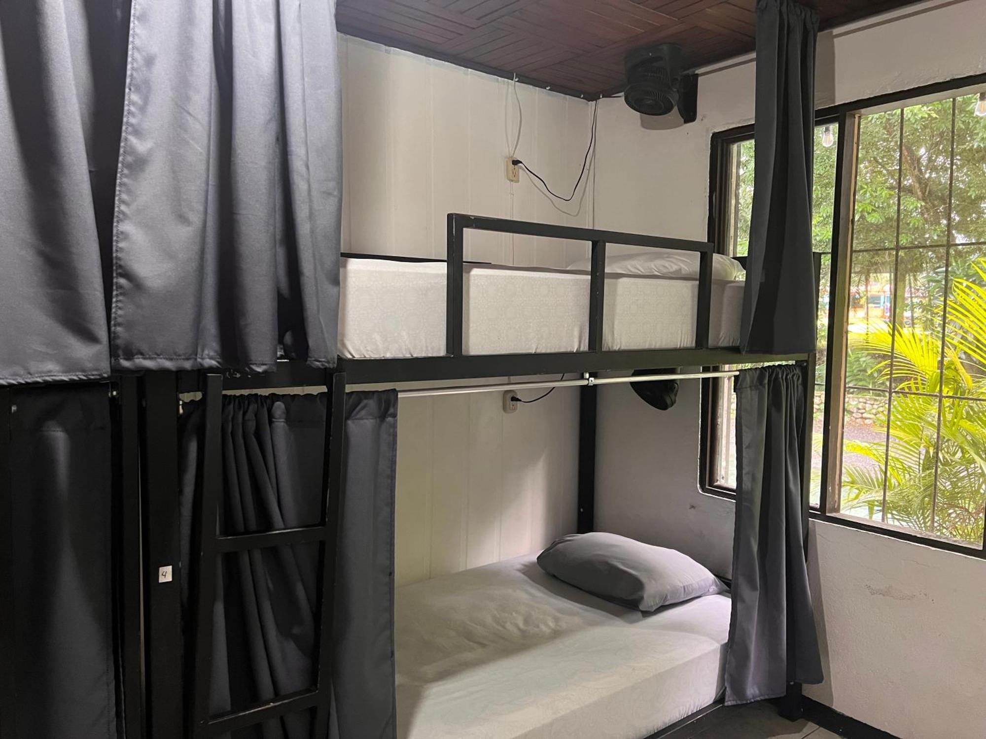 Rio Danta Hostel La Fortuna Eksteriør bilde