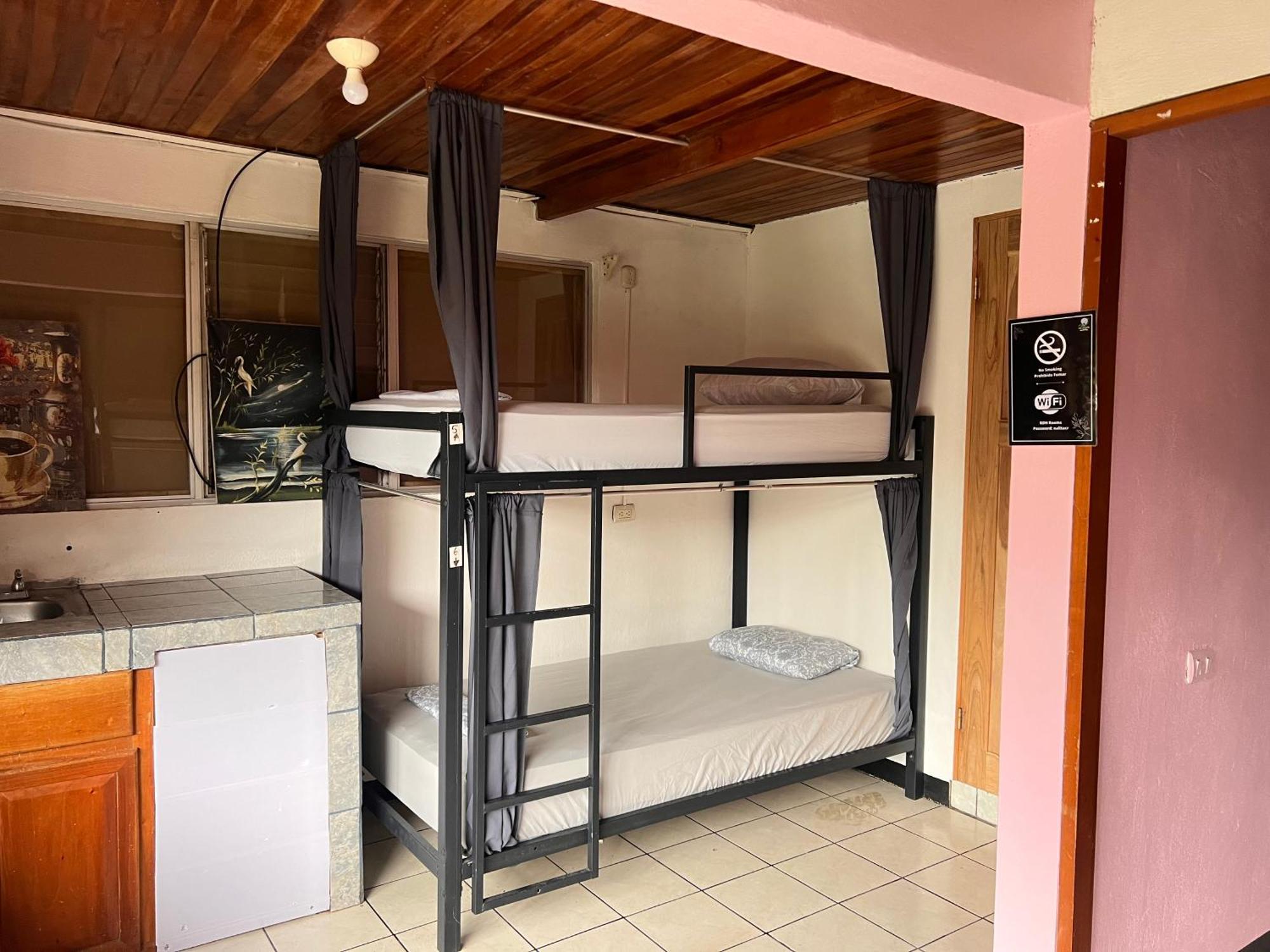 Rio Danta Hostel La Fortuna Eksteriør bilde