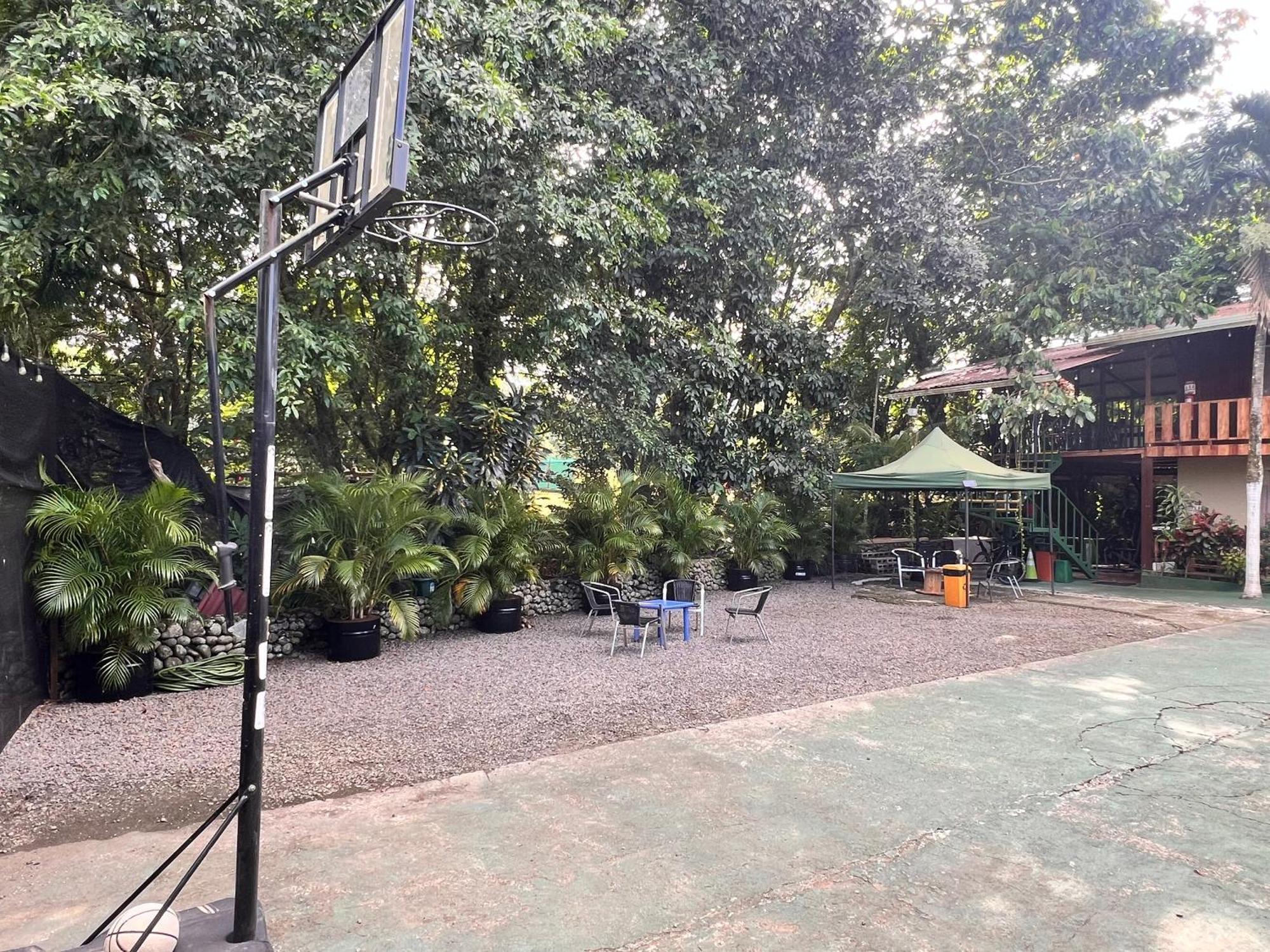Rio Danta Hostel La Fortuna Eksteriør bilde