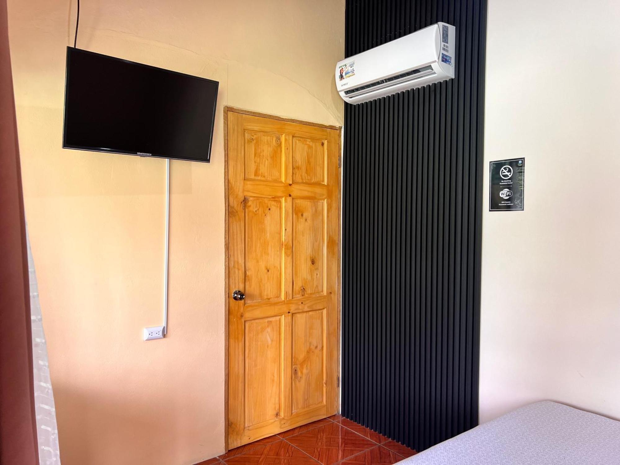 Rio Danta Hostel La Fortuna Eksteriør bilde