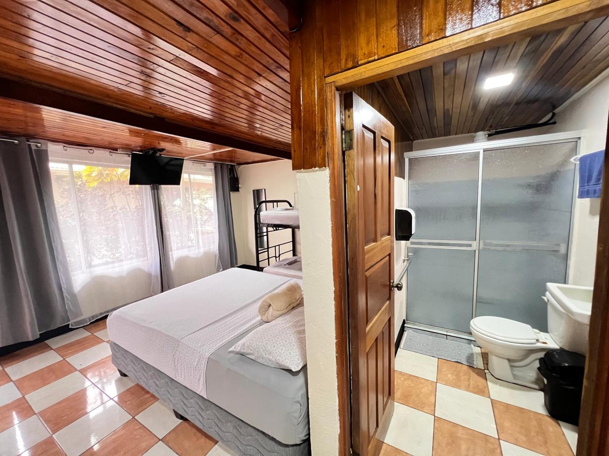 Rio Danta Hostel La Fortuna Eksteriør bilde